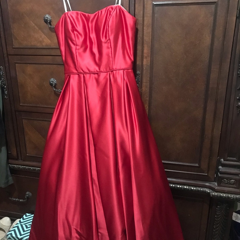 Betsy Adam Dress